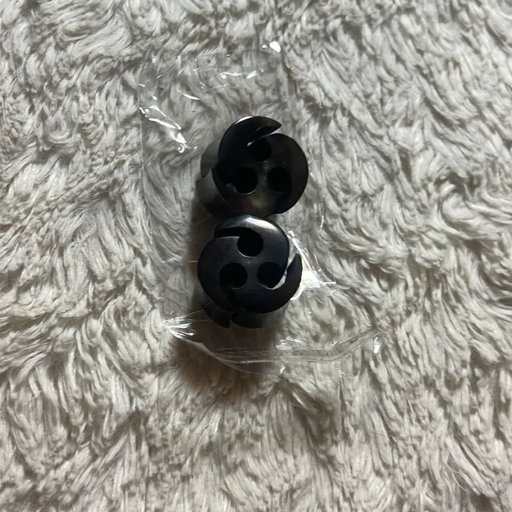 Squirrel, squirrel plugs, plastic multiple sizes available NEW